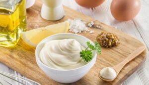 آموزش تهیه سس مایونز در منزل + چند نکته کلیدی